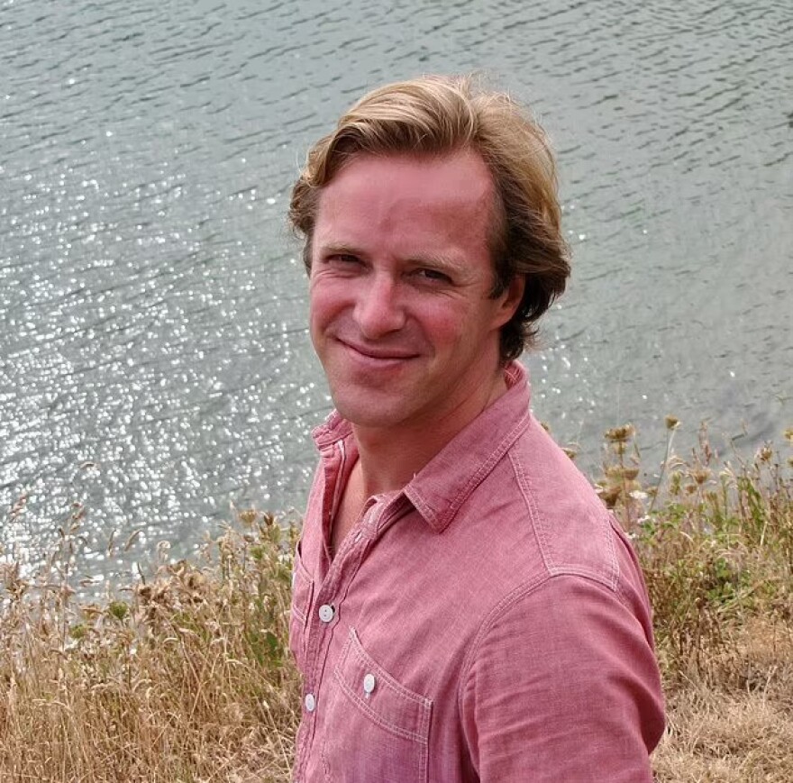 Θρίλερ στο Μπάκιγχαμ με τον θάνατο του Τόμας Κίνγκστον - Είχε τραύμα από πυροβολισμό στο κεφάλι