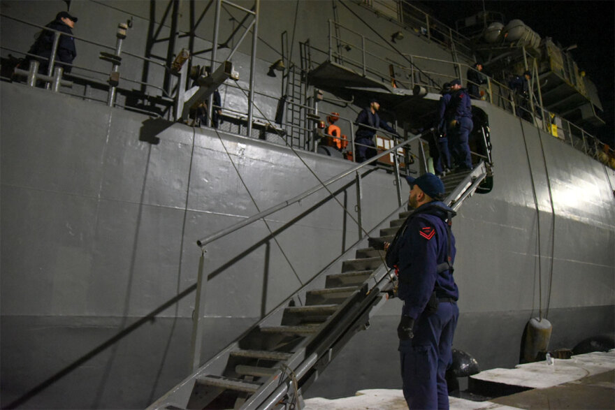 Νίκος Δένδιας: Στην φρεγάτα «Υδρα» που βρίσκεται στην Ερυθρά Θάλασσα