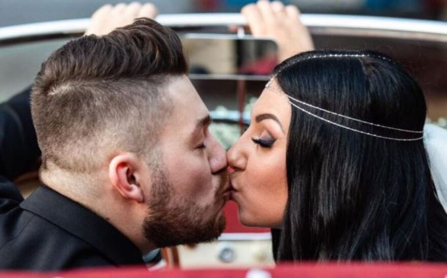 Τραγωδία στα Τέμπη: «Νίκο, τον Χρήστο μας» - Τα συγκλονιστικά τελευταία λόγια της 34χρονης Αθηνάς