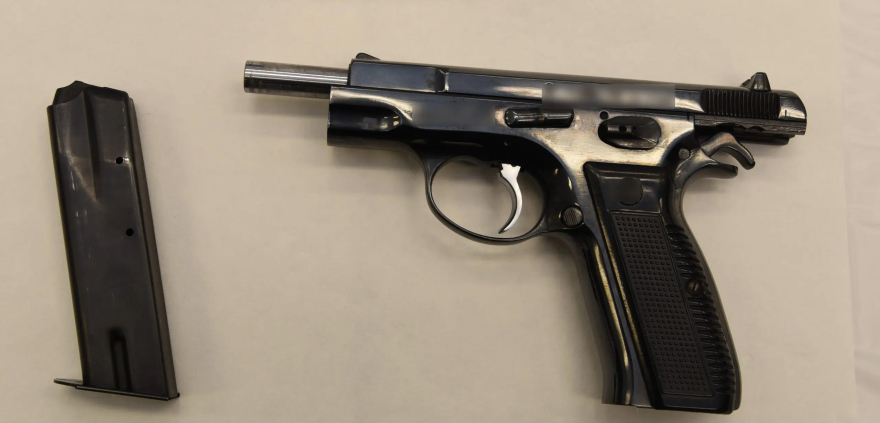 Τρομοκρατία: Αυτός είναι ο παγιδευμένος με εκρηκτικά φάκελος στα δικαστήρια Θεσσαλονίκης