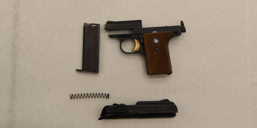 Τρομοκρατία: Αυτός είναι ο παγιδευμένος με εκρηκτικά φάκελος στα δικαστήρια Θεσσαλονίκης