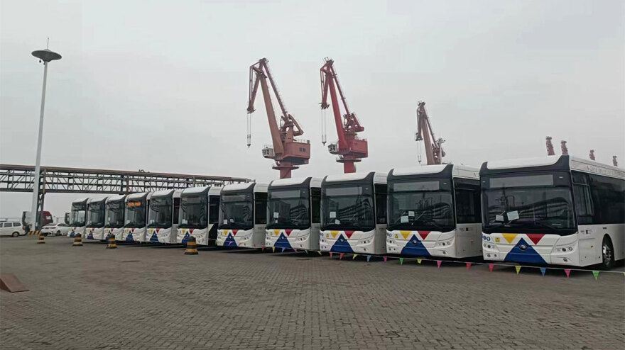 Φτάνουν από την Κίνα τα 110 ηλεκτρικά λεωφορεία του ΟΑΣΘ
