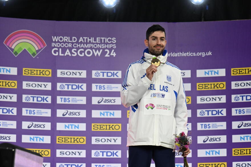 Μίλτος Τεντόγλου: Η απονομή του χρυσού μεταλλίου στον παγκόσμιο πρωταθλητή - Βίντεο, φωτογραφίες 