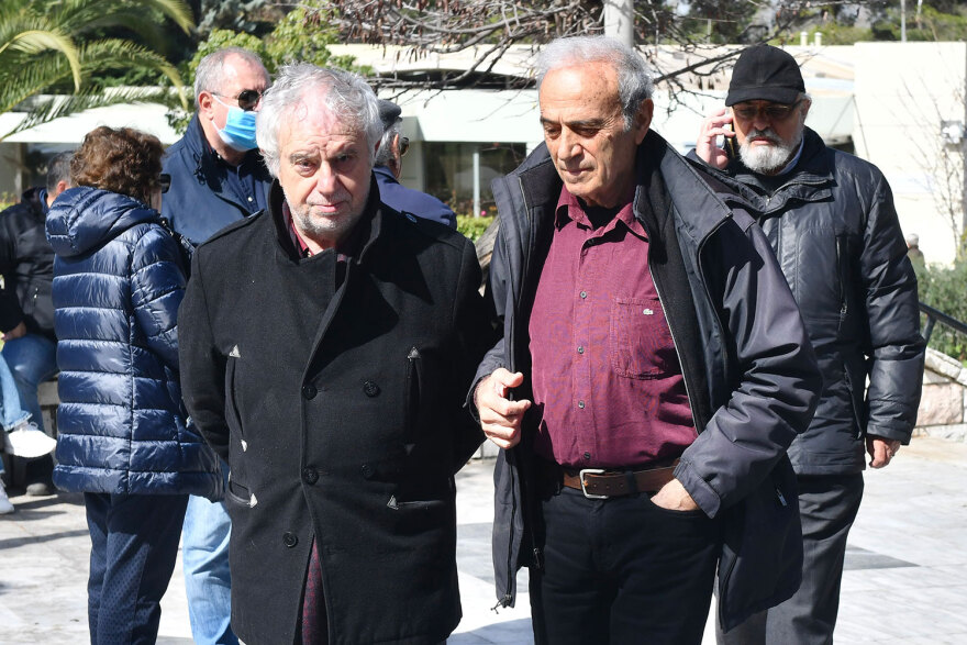 Ηλίας Λογοθέτης: Το τελευταίο αντίο στον ηθοποιό - Δείτε φωτογραφίες