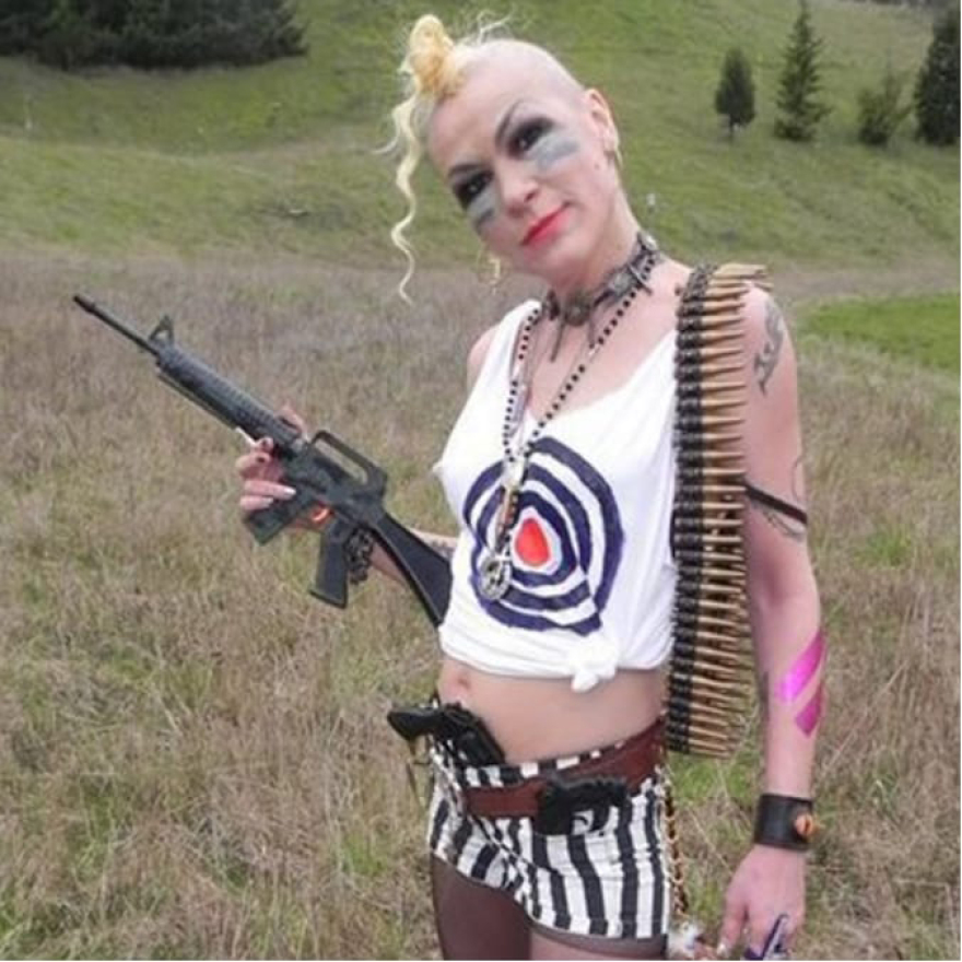 Σβετλάνα Αλιλούγεβα: Η πολυτάραχη ζωή της κόρης του Στάλιν- Οι φίλοι στα Γκούλαγκ, ο έρωτας με Ινδό, η φυγή στις ΗΠΑ 