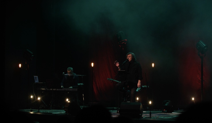 Βασίλης Παπακωνσταντίνου στο protothema.gr: Δεν κυνήγησα ποτέ το σουξέ, κάθε φορά διαλέγω τα τραγούδια με το ένστικτό μου