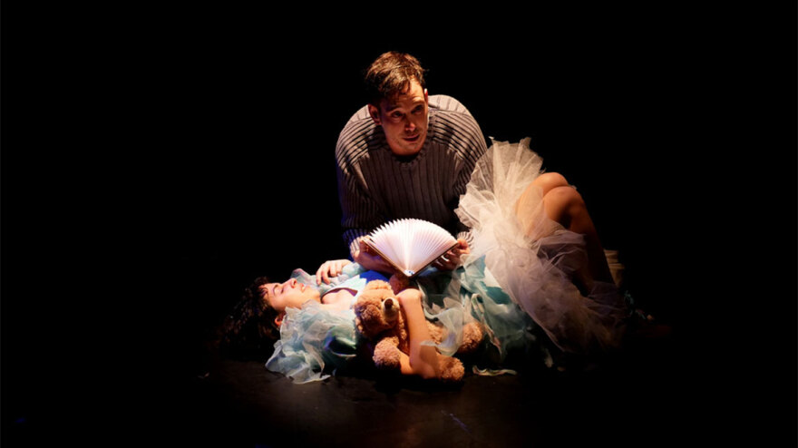 «Η Παυσίλυπος Χώρα της Αλισά» στο Θέατρο Φούρνος