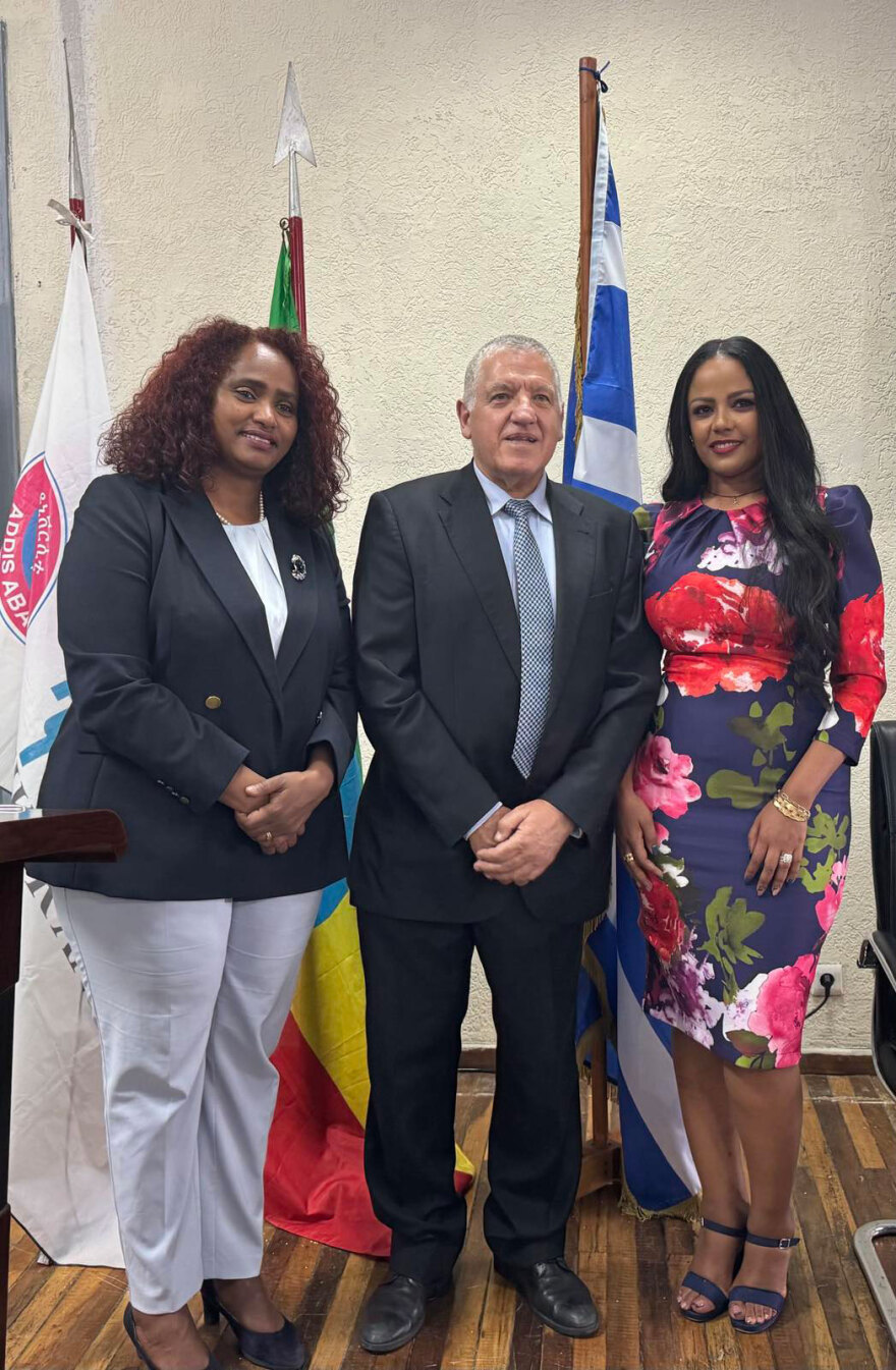 Το μακρύ ταξίδι εύπορων ζευγαριών από την Αιθιοπία για την απόκτηση παιδιού στην Ελλάδα