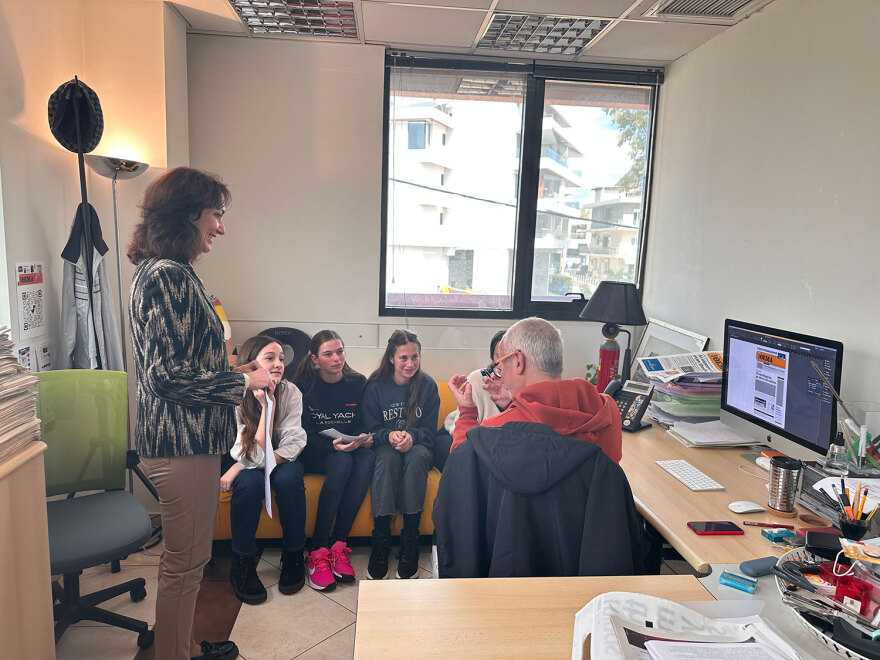 Το Γυμνάσιο Θρακομακεδόνων «τύπωσε» το δικό του Πρώτο Θέμα