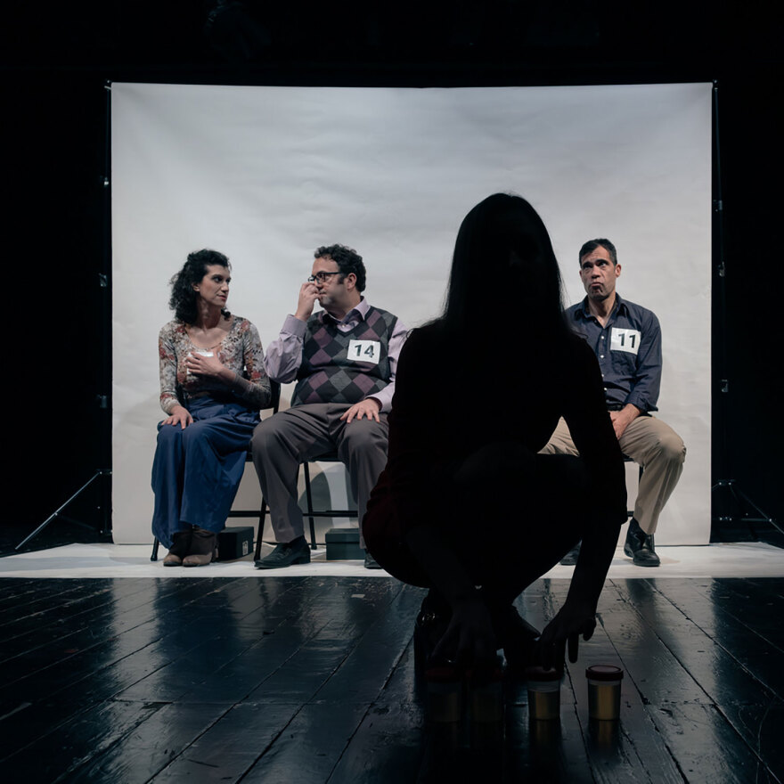 «Interview»: Οι τελευταίες παραστάσεις της μαύρης κωμωδίας 