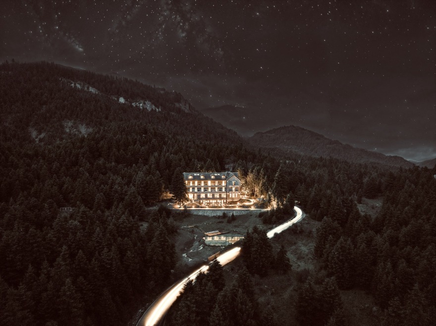 Στέφανος Κασσελάκης: Αυτό είναι το πεντάστερο ξενοδοχείο στην Αρκαδία που κάνει διακοπές με τον Τάιλερ