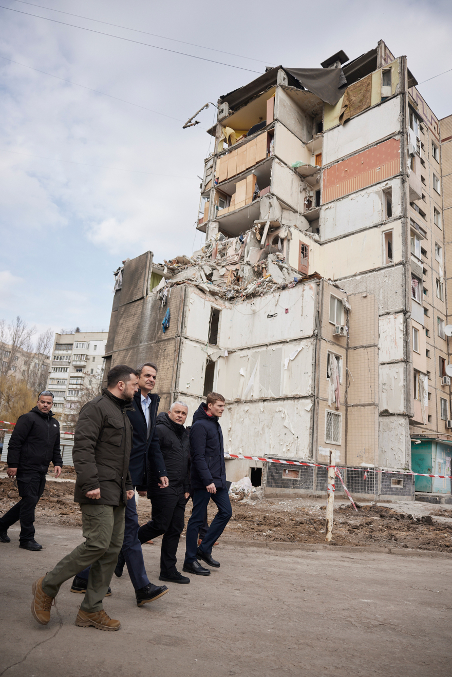 Οι 7 ώρες του Μητσοτάκη στην Οδησσό σε 62 φωτογραφίες - Συνάντηση με Ζελένσκι, επίσκεψη στο μουσείο Φιλικής Εταιρείας
