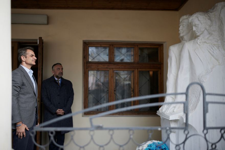 Κοινές δηλώσεις Μητσοτάκη - Ζελένσκι: Ακούσαμε μεγάλη έκρηξη, ο πόλεμος γίνεται και εδώ, όχι μόνο στο μέτωπο