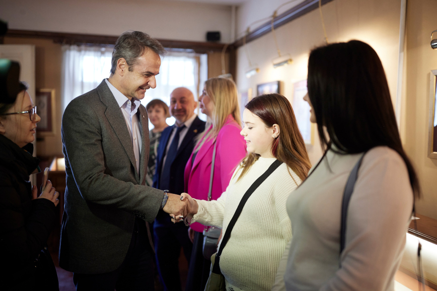 Κοινές δηλώσεις Μητσοτάκη - Ζελένσκι: Ακούσαμε μεγάλη έκρηξη, ο πόλεμος γίνεται και εδώ, όχι μόνο στο μέτωπο