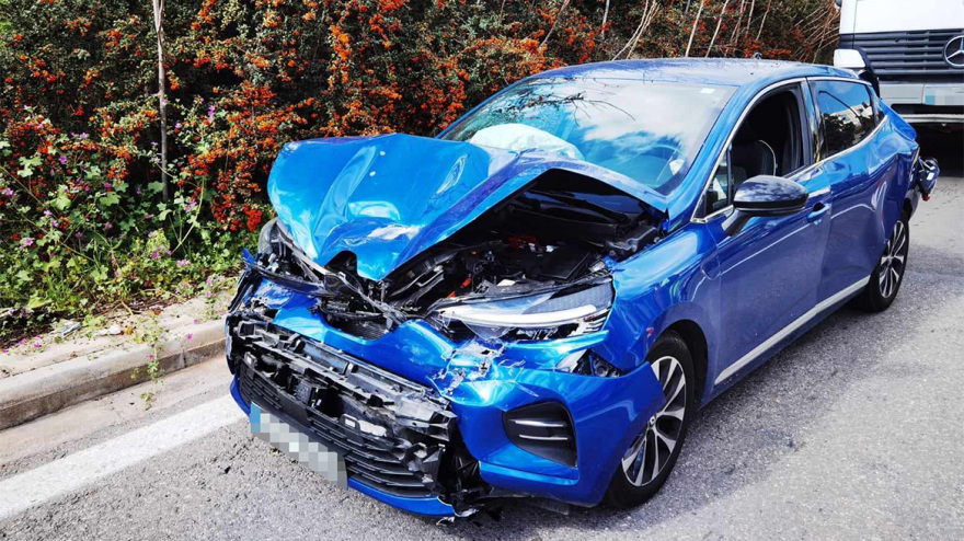 Κηφισός: Καραμπόλα με δύο φορτηγά και ένα ΙΧ - Ελαφρά τραυματισμένο ένα παιδί