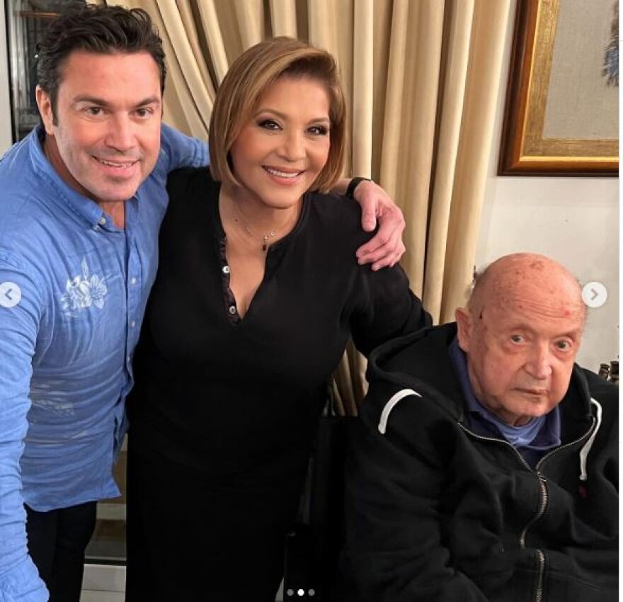 Μάριος Φραγκούλης: Οι φωτογραφίες του από την επίσκεψη στον Μίμη Πλέσσα