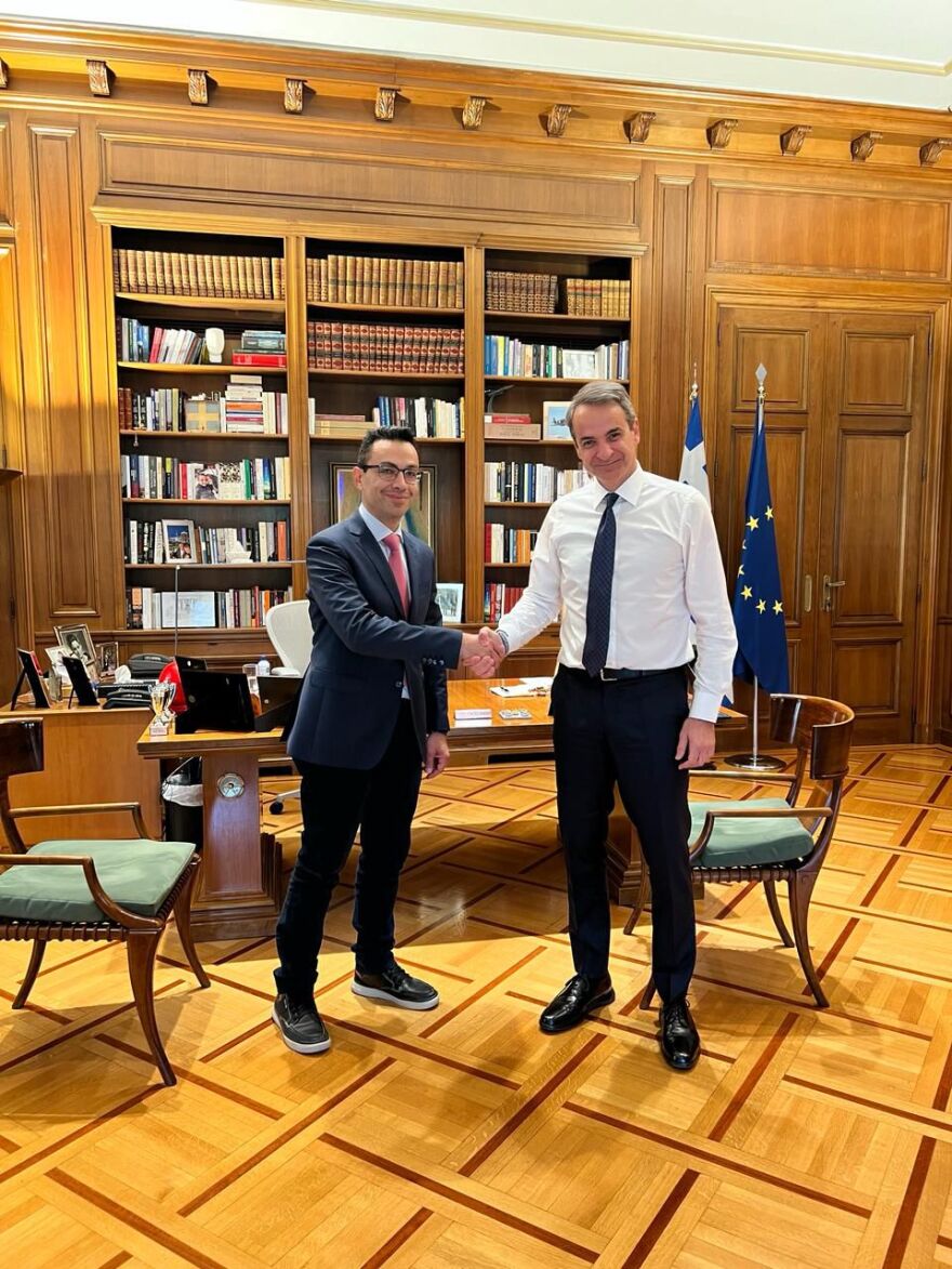 Σωτήρης Σέρμπος: Προσχωρεί στη ΝΔ - Θα είναι επίσημα υποψήφιος ευρωβουλευτής