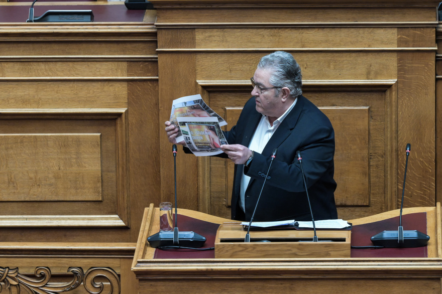 Ο Σοφιανός ξεπέρασε τον Κουτσούμπα: Το 33% φοιτητριών στρέφονται σε πλατφόρμες εκπόρνευσης, είπε - Στήριξη από Παπαρήγα