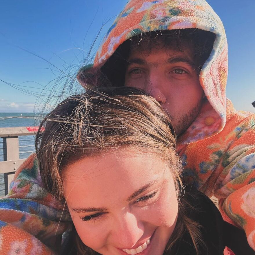 Σελένα Γκόμεζ: Οι ευχές για τα γενέθλια του Μπένι Μπλάνκο και τα φιλιά στο Instagram - Σ' αγαπώ, γράφει