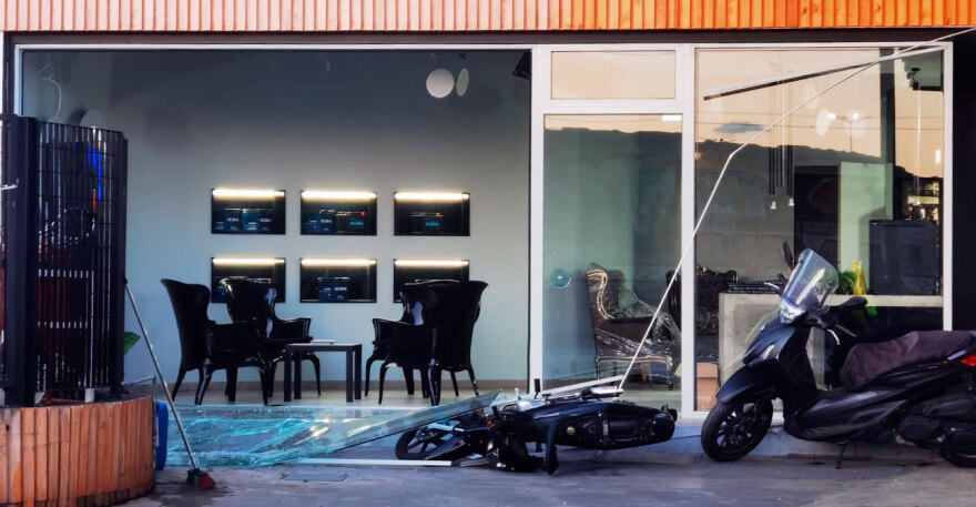 Βομβιστική επίθεση στον Πειραιά: Νονοί και ποινικοί προσπαθούσαν να ελέγξουν το βενζινάδικο - Δείτε βίντεο