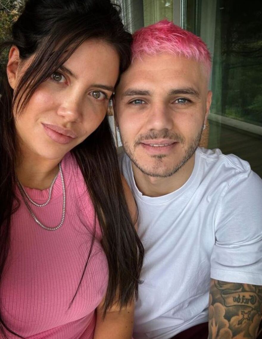 Ο Μάουρο Ικάρντι έβαψε ροζ τα μαλλιά του για να ευχηθεί για την ημέρα της γυναίκας στη Γουάντα Νάρα - Φωτογραφία 