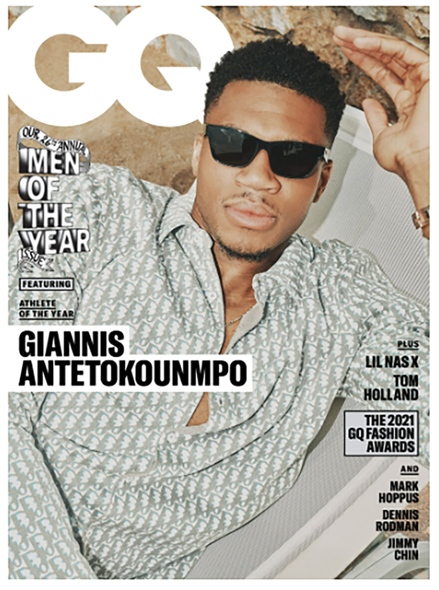 Ελληνική μόδα στη Νέα  Υόρκη από τον Γιώργο Παπαδόγαμβρο - H αγκαλιά με τον Αντετοκούνμπο 