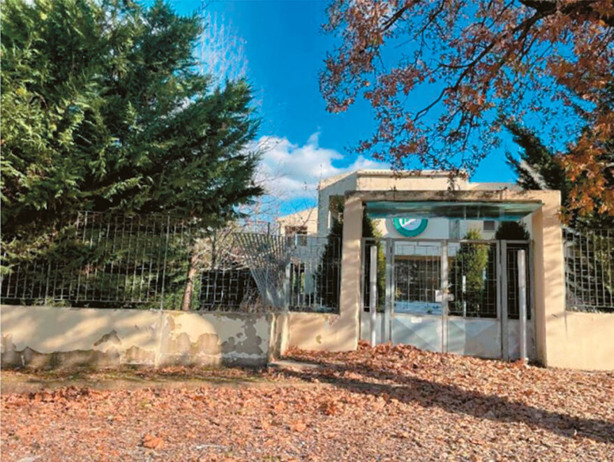 Η ζωή εκδικείται - Στο σφυρί η μεγαλύτερη εισπρακτική εταιρεία