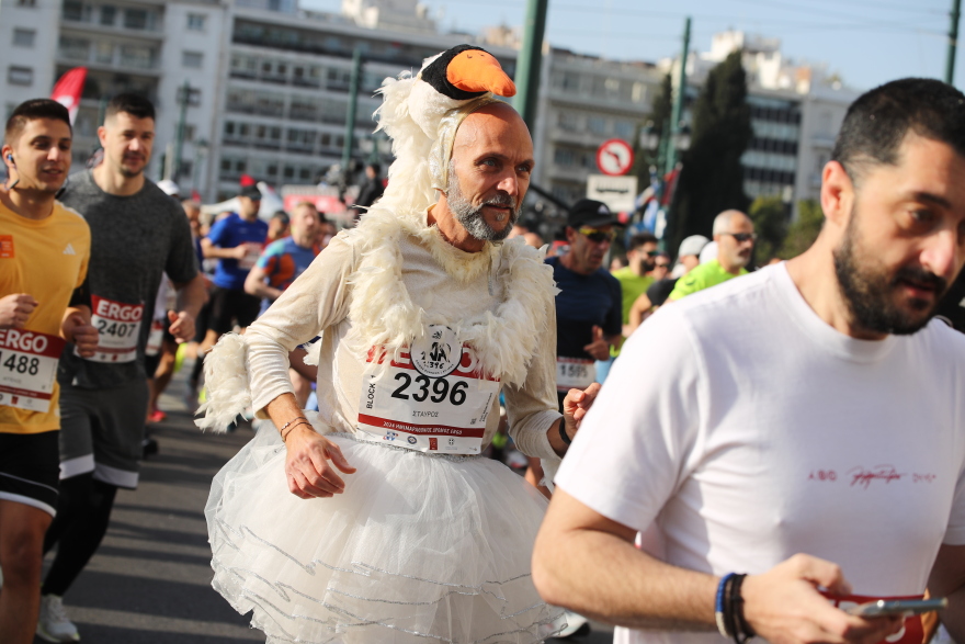 Διεθνής Ημιμαραθώνιος της Αθήνας: Σταμούλης και Μαρινάκου οι νικητές - Δείτε φωτογραφίες