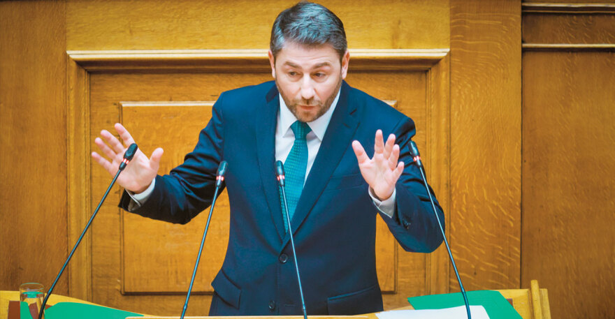 Μονομαχία Κασσελάκη - Ανδρουλάκη για τη 2η θέση: Όποιος χάσει, χάνεται