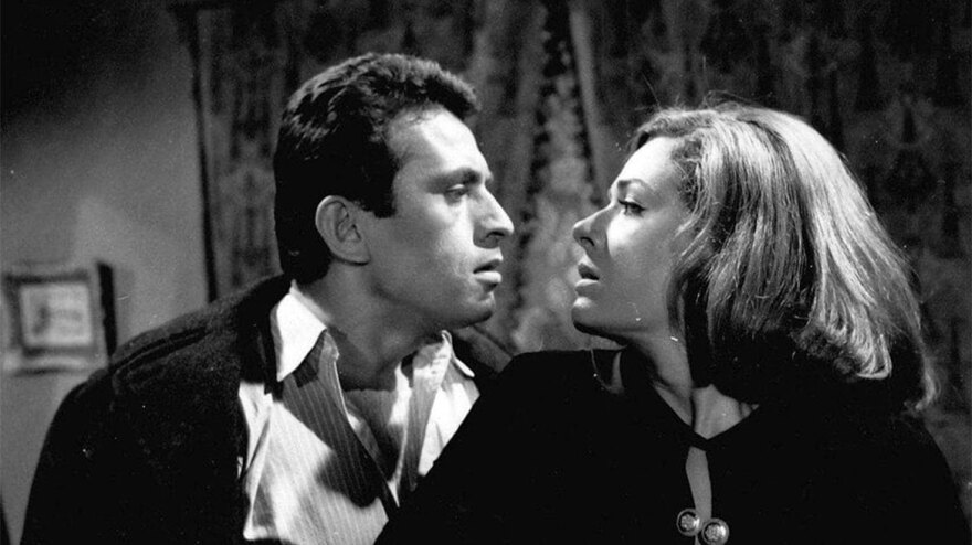 Νίκος Ξανθόπουλος: Το «παιδί του λαού» με το ταπεινό ξεκίνημα και το μυστικό της τεράστιας απήχησής του