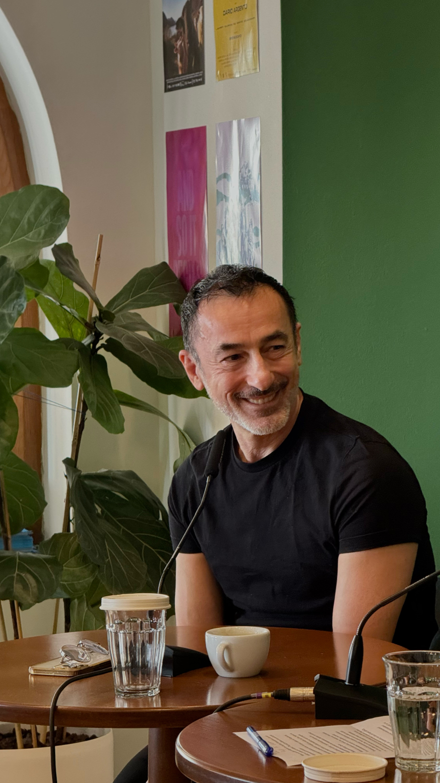 Δημήτρης Παπαϊωάννου: Μιλά για τη συνεργασία του με τον Γιώργο Λάνθιμο - Τι είπε για την ομοφοβική επίθεση στη Θεσσαλονίκη