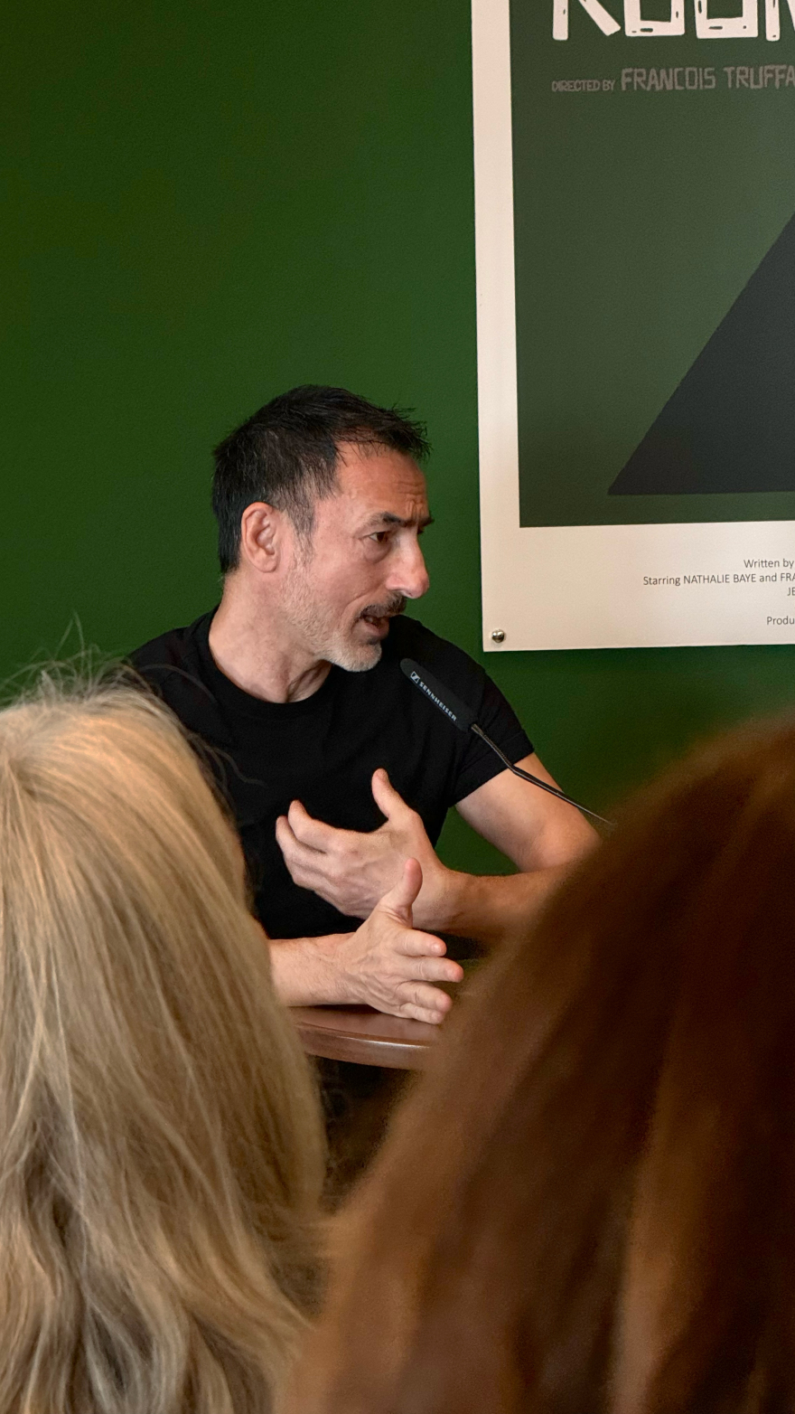 Δημήτρης Παπαϊωάννου: Μιλά για τη συνεργασία του με τον Γιώργο Λάνθιμο - Τι είπε για την ομοφοβική επίθεση στη Θεσσαλονίκη