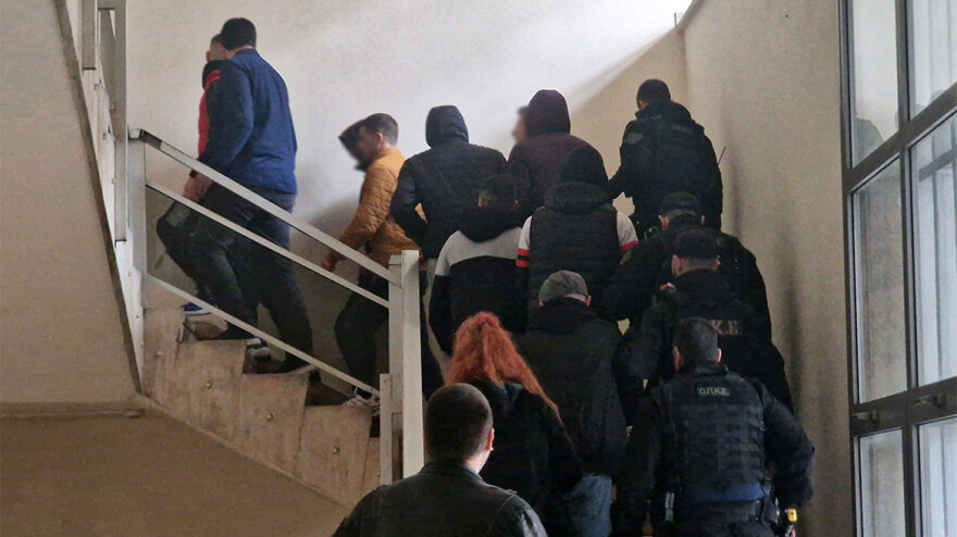 Θεσσαλονίκη: Στον εισαγγελέα οι συλληφθέντες που επιτέθηκαν σε δύο τρανς στην πλατεία Αριστοτέλους