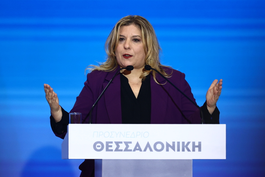 Η ομιλία Μητσοτάκη στο προσυνέδριο της Νέας Δημοκρατίας: «Μετωπική η αντιπαράθεση στις ευρωκάλπες»