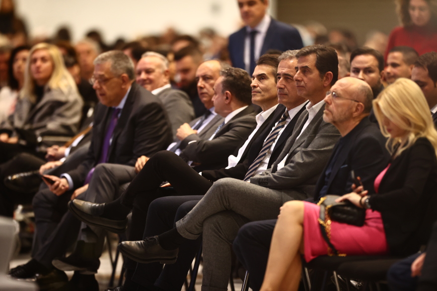 Η ομιλία Μητσοτάκη στο προσυνέδριο της Νέας Δημοκρατίας: «Μετωπική η αντιπαράθεση στις ευρωκάλπες»