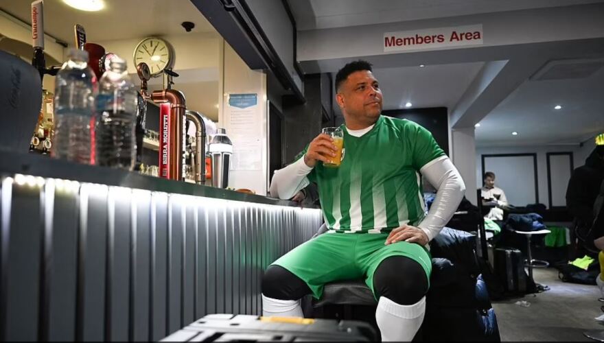 Ρονάλντο: «Ελπίζω να δούμε μαζί στη Ρεάλ Μπέλιγχαμ, Εμπαπέ και Χάαλαντ» - Δείτε βίντεο