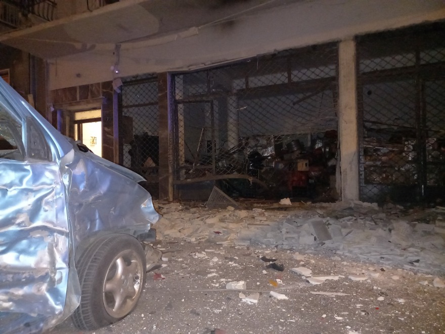 Καλλιθέα: Η στιγμή της έκρηξης στην κάβα - Δείτε το βίντεο