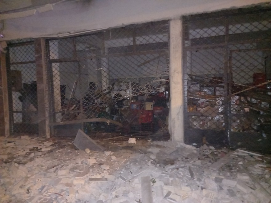 Καλλιθέα: Η στιγμή της έκρηξης στην κάβα - Δείτε το βίντεο