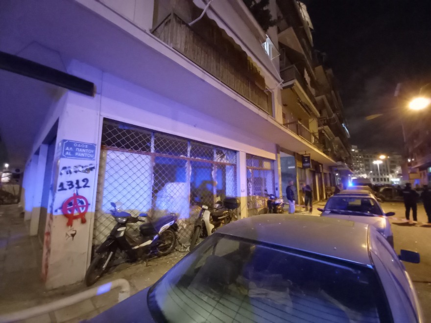 Καλλιθέα: Η στιγμή της έκρηξης στην κάβα - Δείτε το βίντεο