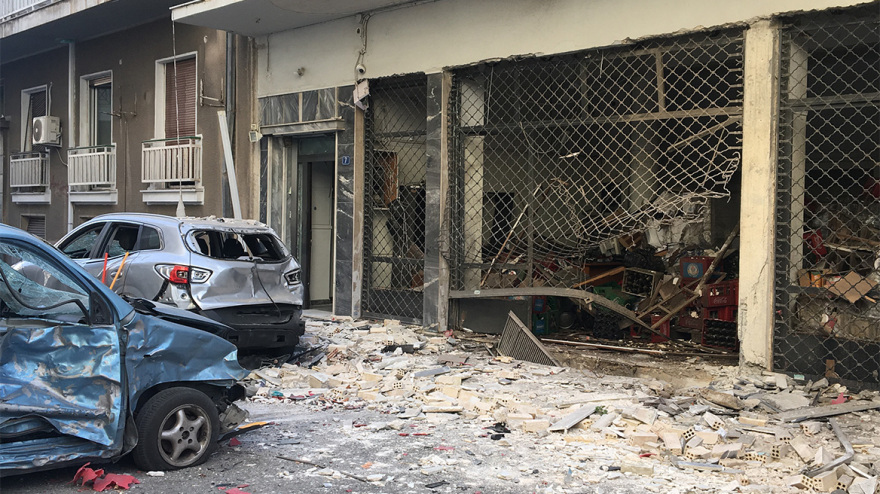 Καλλιθέα: Η στιγμή της έκρηξης στην κάβα - Δείτε το βίντεο