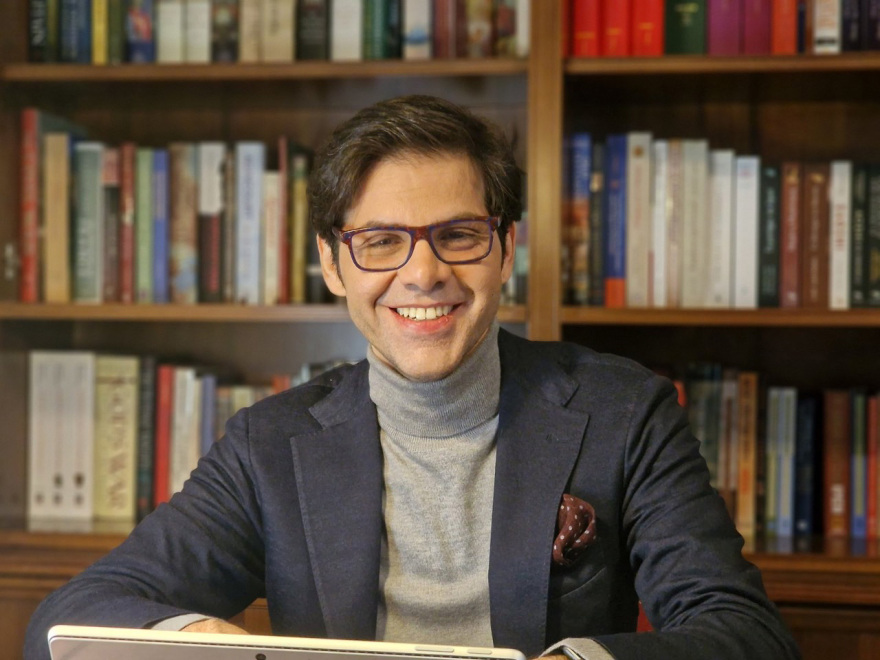 Ο καθηγητής Ντακανάλης μιλάει για τη Sophia, το πρώτο ρομπότ με διαβατήριο που έχει υψηλότερο IQ από του Αϊνστάιν