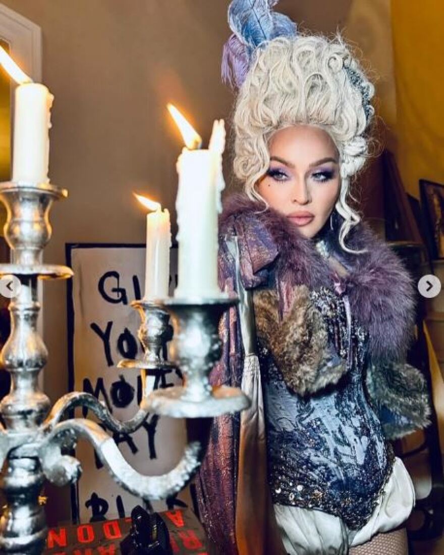 Μαντόνα: Ενθουσιασμένη που συνάντησε τον Κίλιαν Μέρφι στο πάρτι μετά τα Όσκαρ