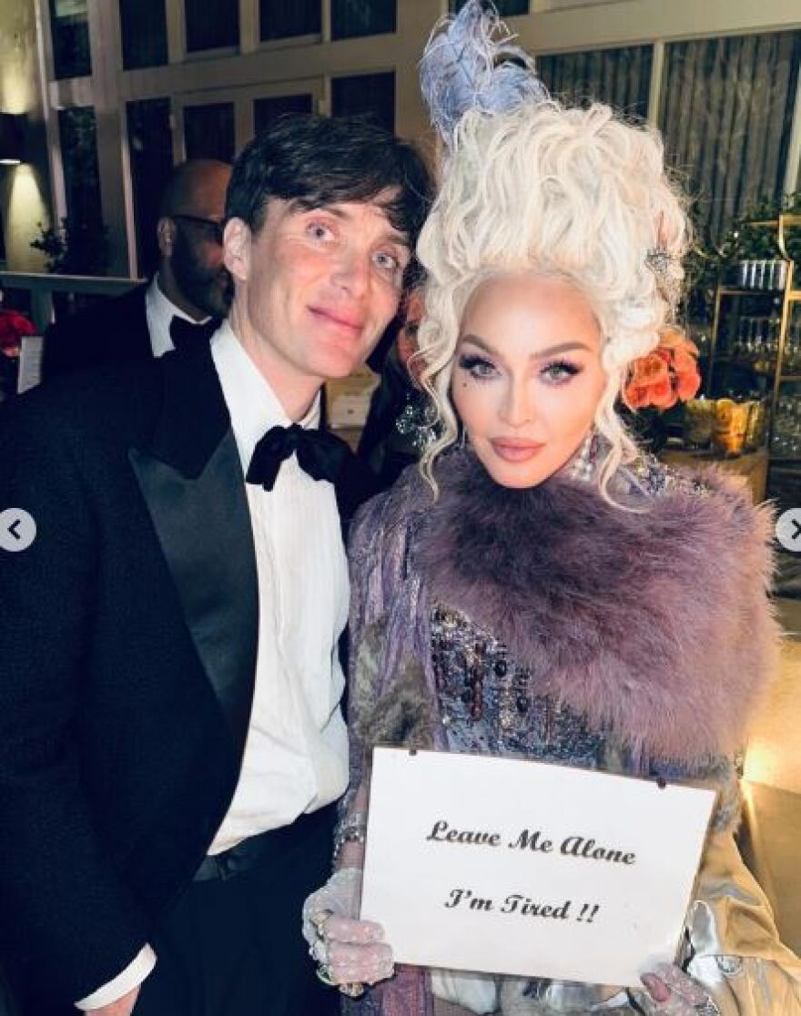 Μαντόνα: Ενθουσιασμένη που συνάντησε τον Κίλιαν Μέρφι στο πάρτι μετά τα Όσκαρ