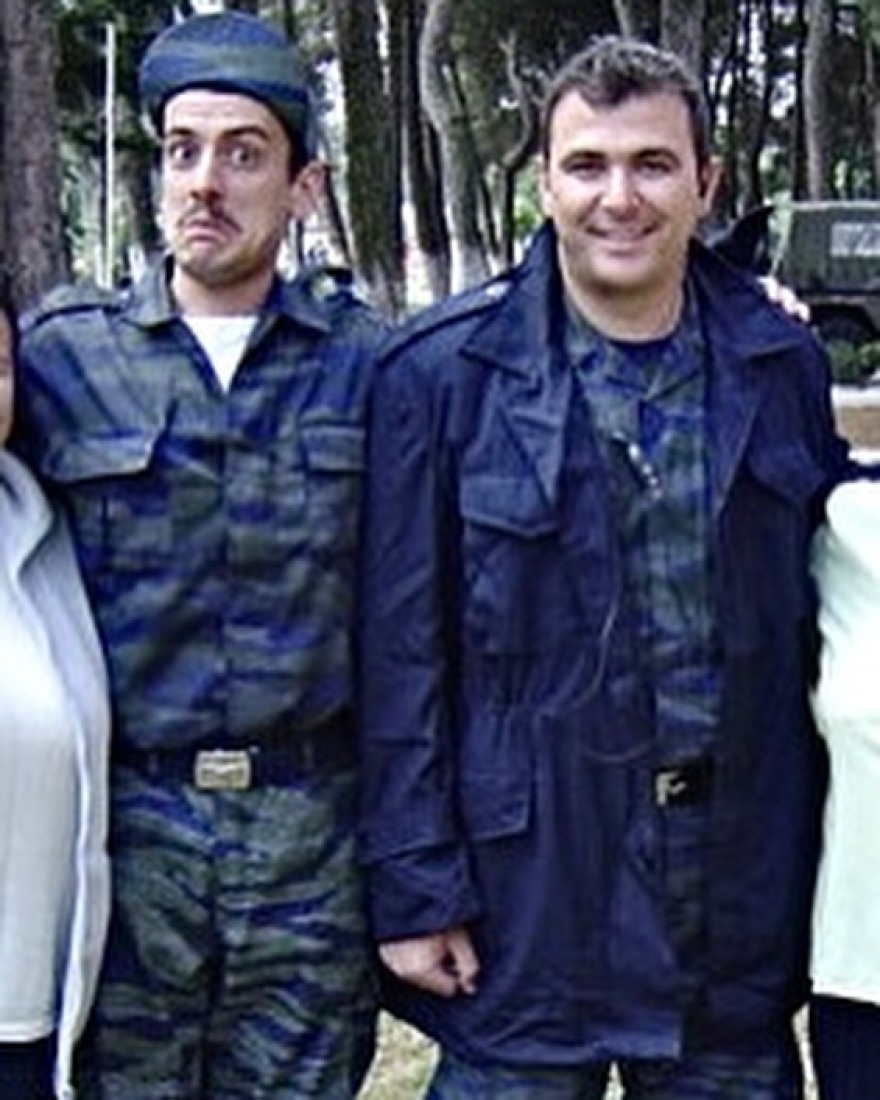 Θάνος Κιούσης: Ανέβασε φωτογραφία από την περίοδο που έκανε στρατό με τον Αντώνη Ρέμο