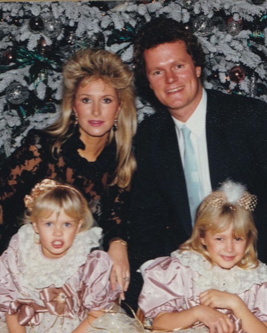 Πάρις Χίλτον: Η ανάρτηση για τα γενέθλια της μητέρας της - Πάντα ήσουν ο βράχος μου, γράφει