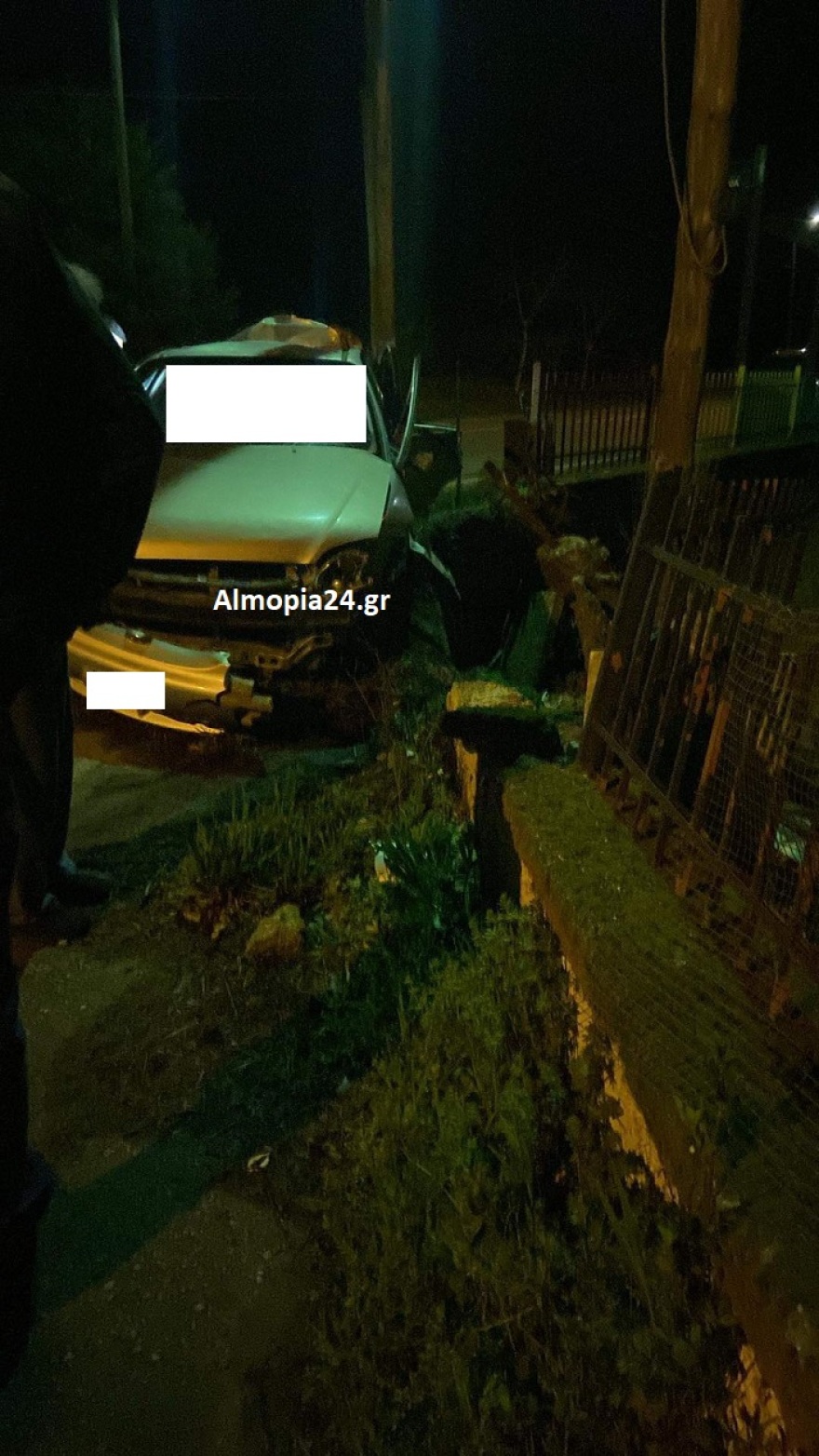 Αριδαία: Νεκρός 19χρονος και 21χρονος σε τροχαίο - Το αυτοκίνητό τους έπεσε σε κολώνα