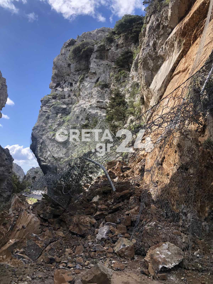 Ρέθυμνο: Μεγάλη κατολίσθηση στο φαράγγι Κοτσυφού - Έκλεισε ο δρόμος προς τα νότια του νομού