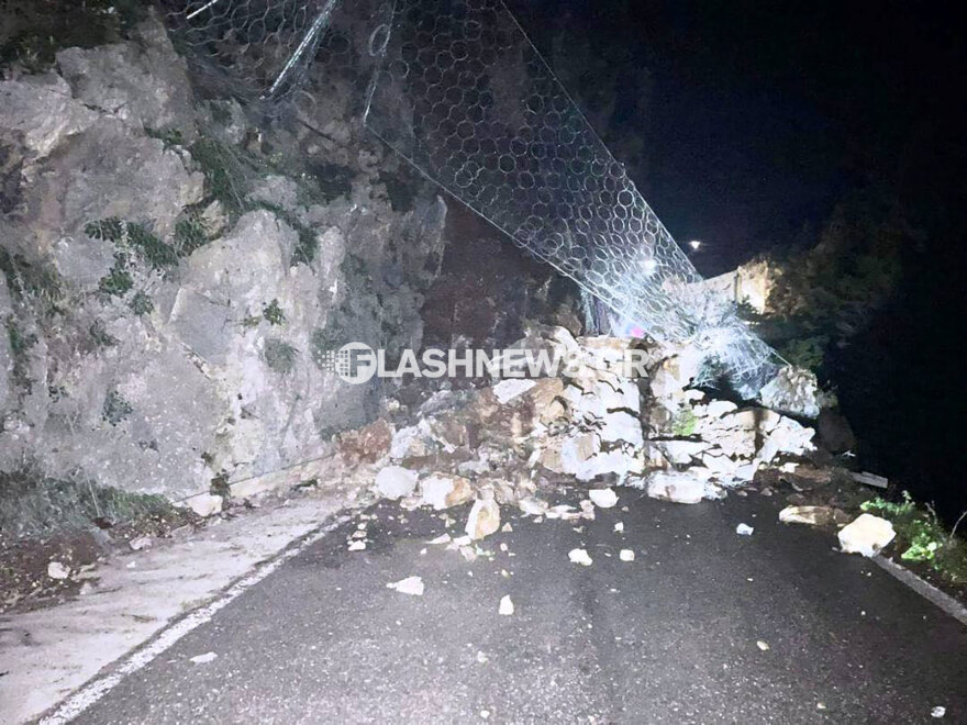 Ρέθυμνο: Μεγάλη κατολίσθηση στο φαράγγι Κοτσυφού - Έκλεισε ο δρόμος προς τα νότια του νομού