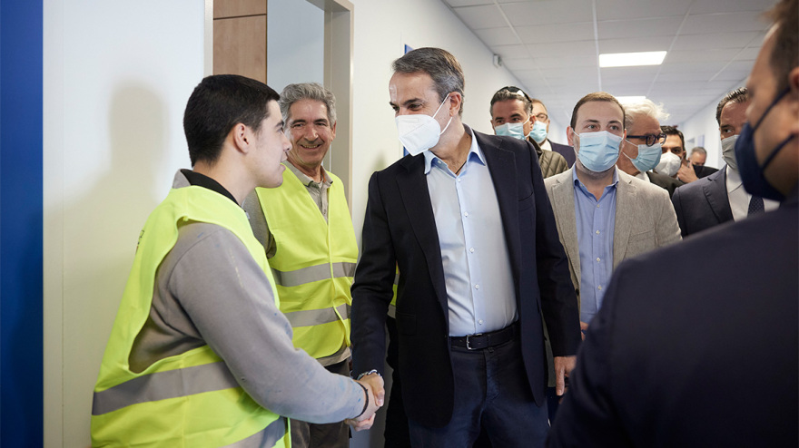 Μητσοτάκης από το «Μεταξά»: 80 νοσοκομεία και 156 κέντρα υγείας αλλάζουν όψη - 400 εκατ. ευρώ για ανακαινίσεις