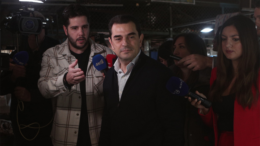 Αυτοψία Σκρέκα στη Βαρβάκειο αγορά - «Υπάρχουν προϊόντα για όλα τα βαλάντια»